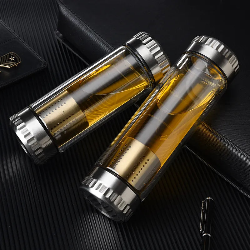 Gourde en verre infuseur pratique