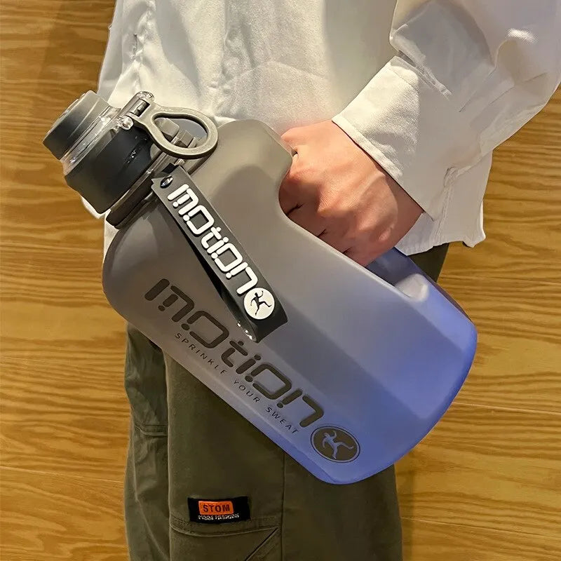 Gourde Sport résistante 2.2 litres